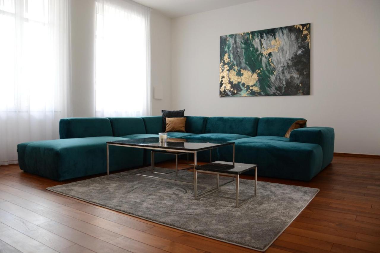 Premium Apartment Near Banska Bystrica Square With Two Big Bedrooms Экстерьер фото