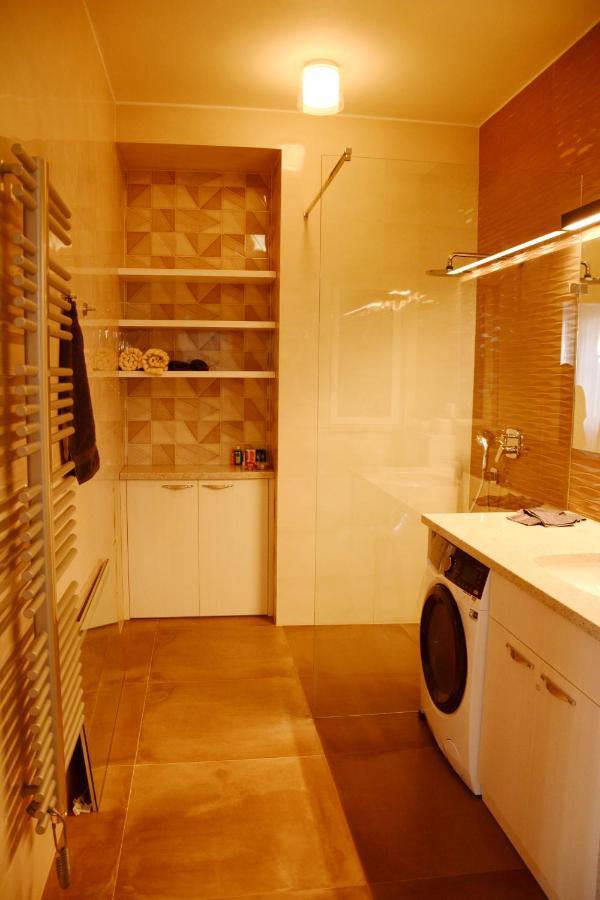 Premium Apartment Near Banska Bystrica Square With Two Big Bedrooms Экстерьер фото