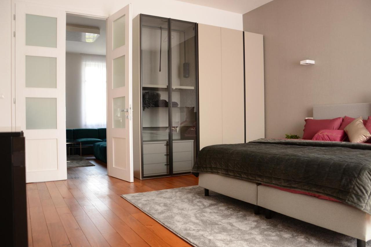 Premium Apartment Near Banska Bystrica Square With Two Big Bedrooms Экстерьер фото
