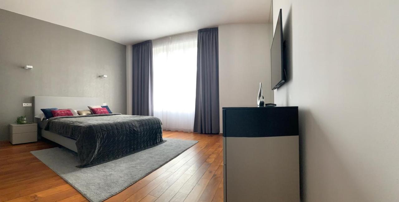 Premium Apartment Near Banska Bystrica Square With Two Big Bedrooms Экстерьер фото